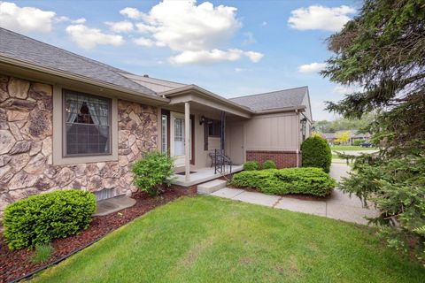 11928 Shenandoah 3 Green Oak Township MI 48178