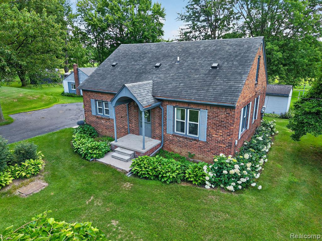 10800 7 Mile Road