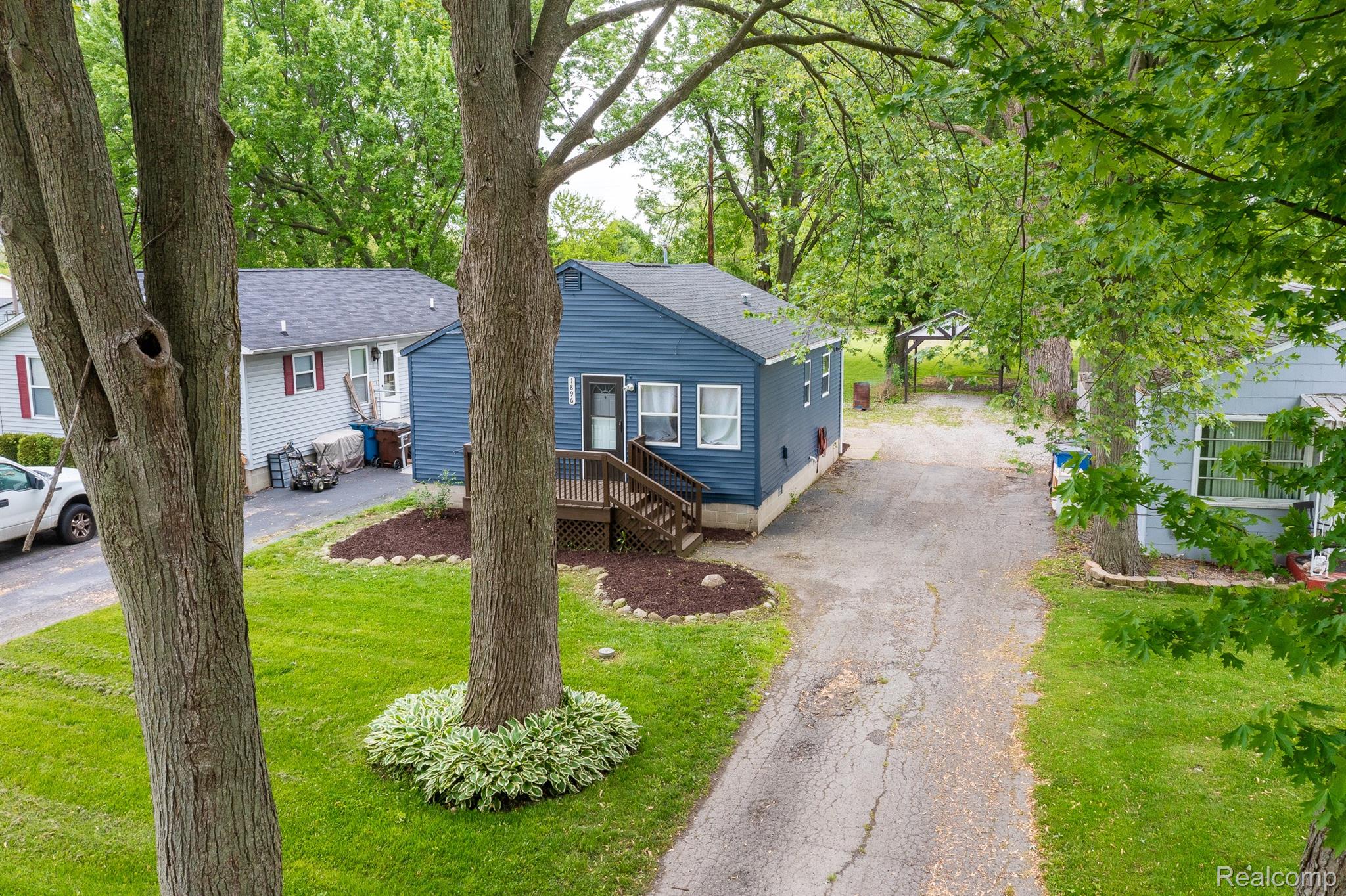 Frenchtown Township, Michigan 48162, United States, 2 Bedrooms Bedrooms, ,1 BathroomBathrooms,Residential,Active,216808