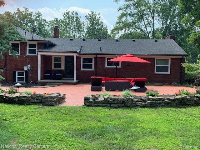 25648 FORESTVIEW Drive