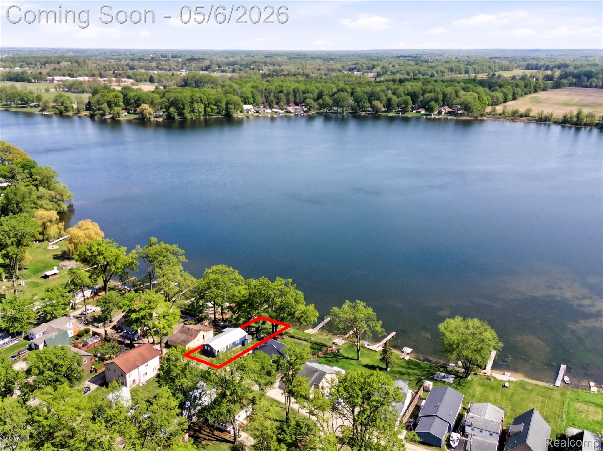4168 Lakeview Drive