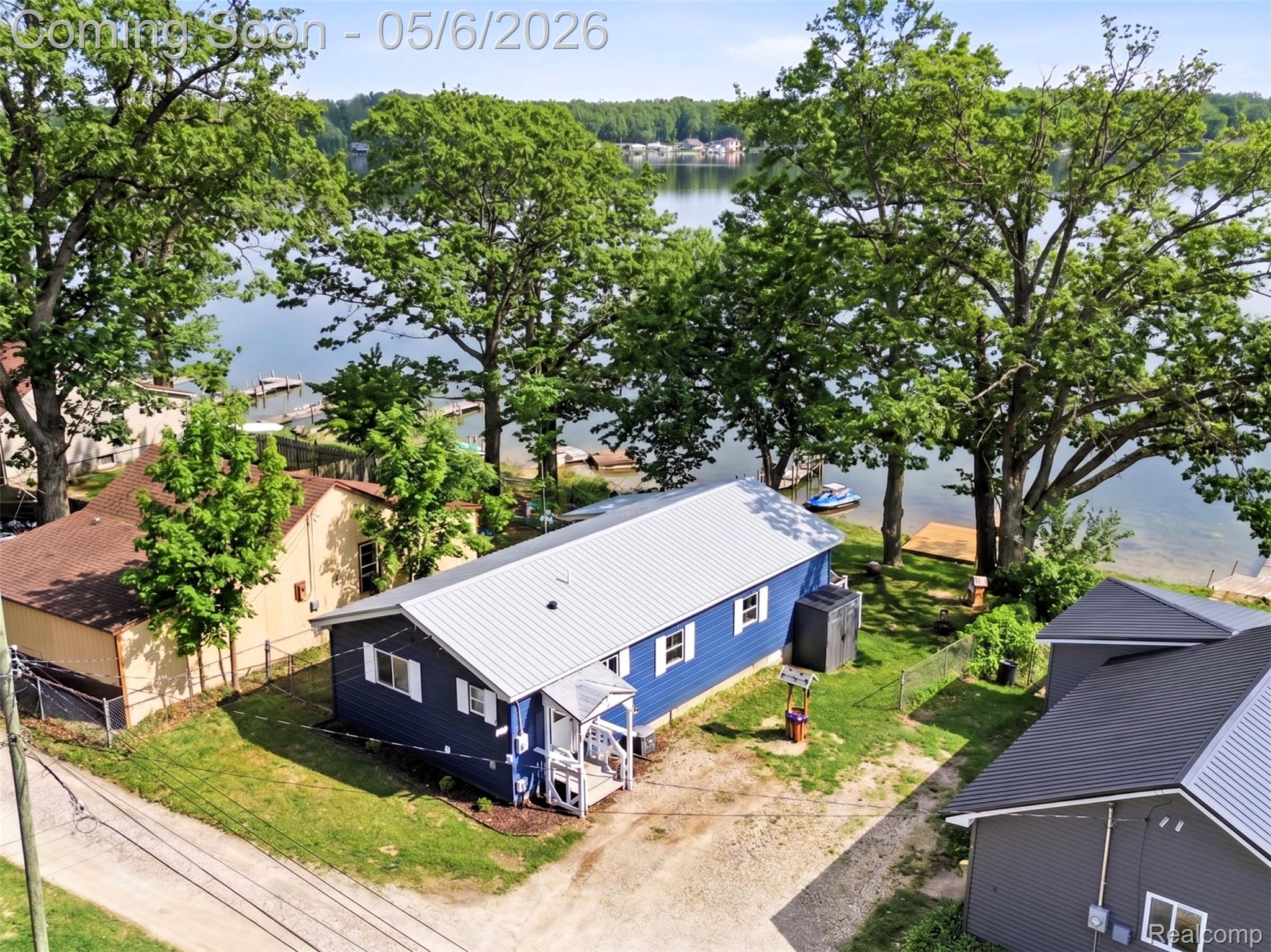 4168 Lakeview Drive