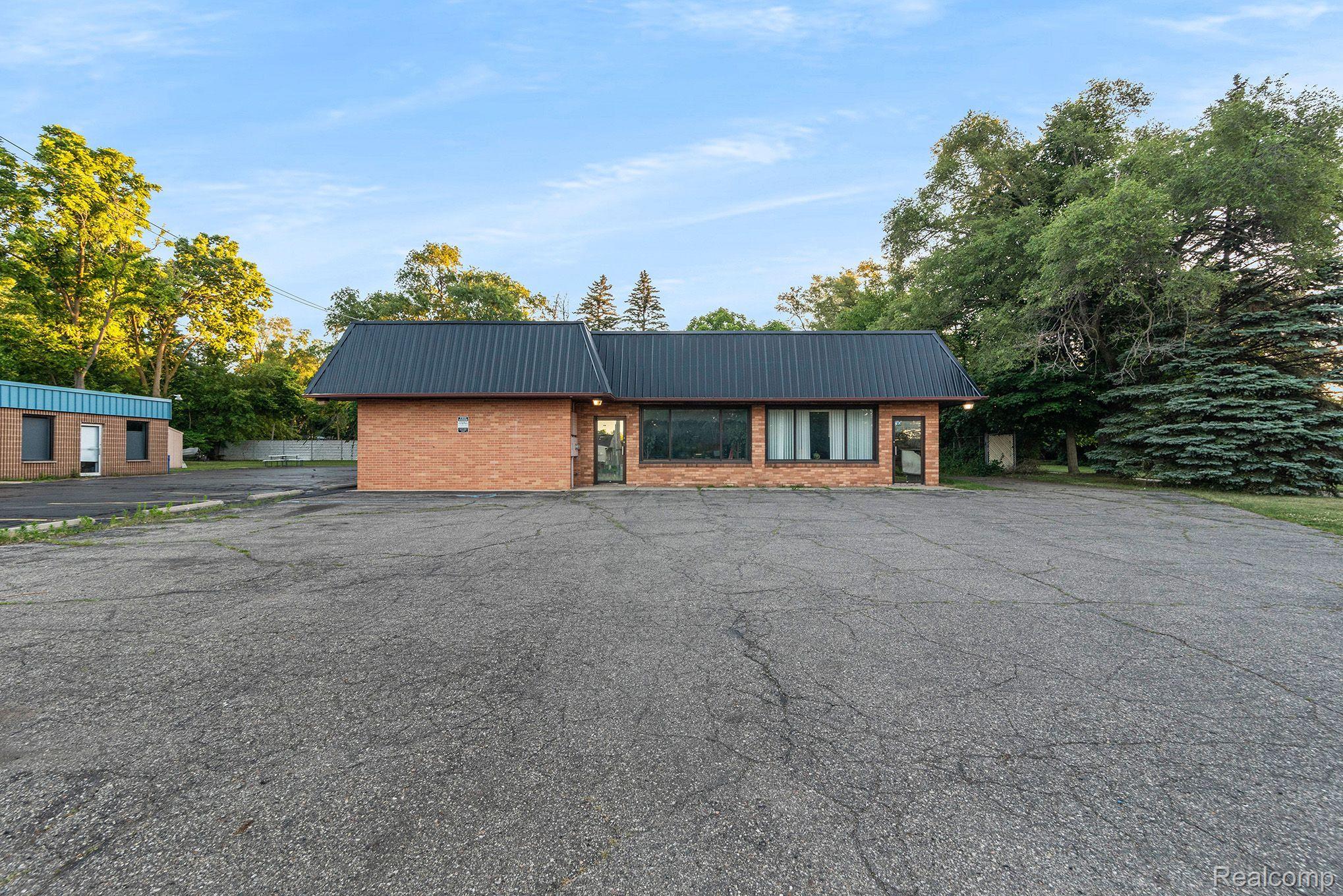 Flushing, Michigan 48433, United States, ,Commercial,Active,57614