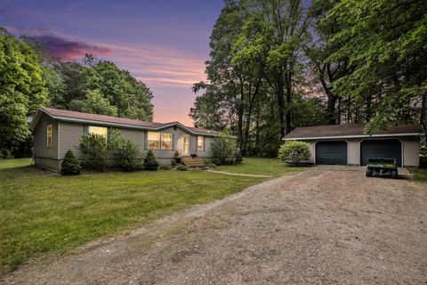 2255 River Road Hastings Charter Township MI 49058