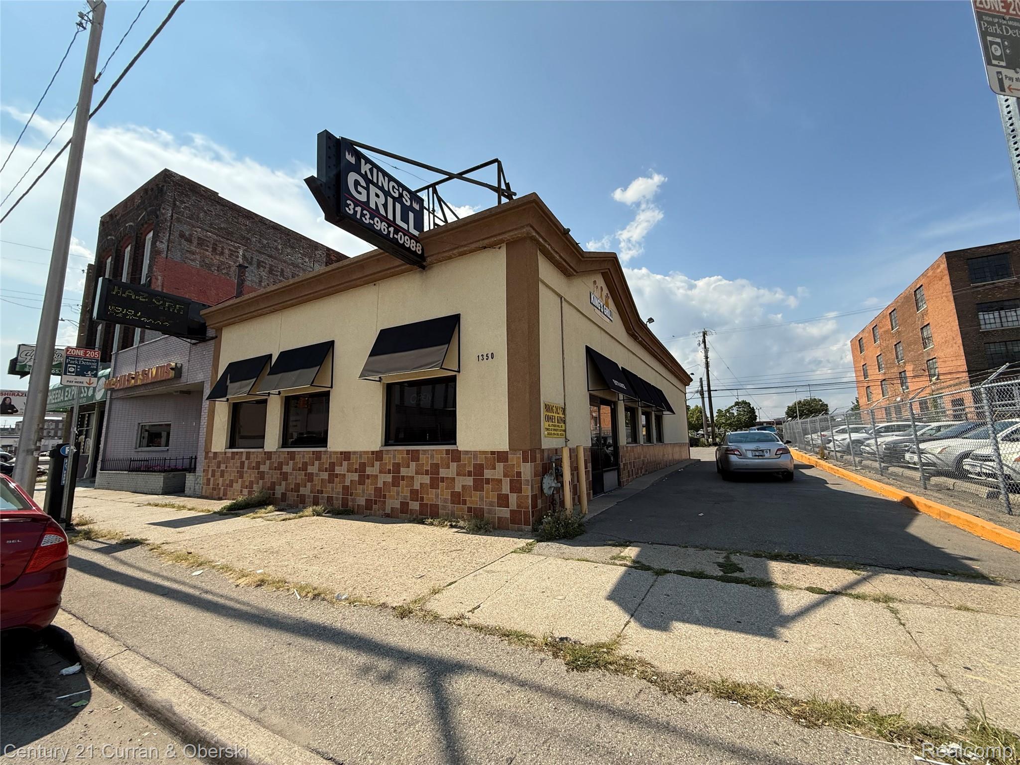 1350 W Fort Street