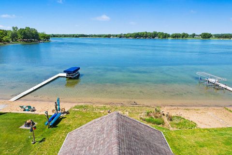 Tiny photo for 881 Clark Road, Newton Township, MI 49033 (MLS # 64026025952)