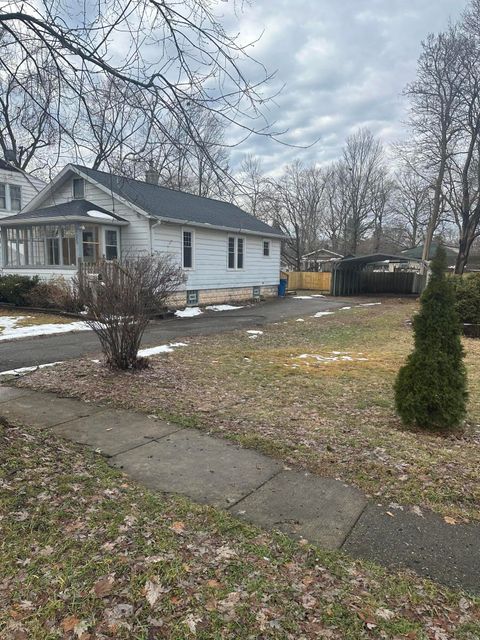 725 Gayle Avenue Kalamazoo Charter Township MI 49048