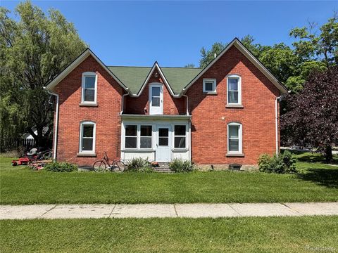 Photo of 208 E Mill Street, Capac Village, MI 48014 (MLS # 20261039235)