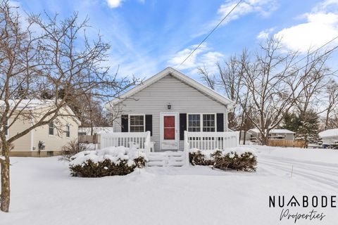 1728 Ira Avenue NW Grand Rapids City MI 49504