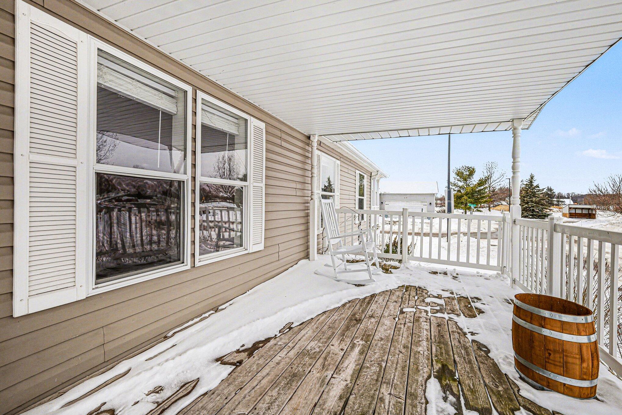 11600 E Bear Meadows Drive SE 2