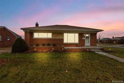 28020 Diesing Drive Madison Heights City MI 48071