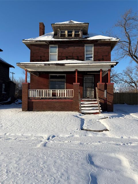 82 W Grand Highland Park City MI 48203