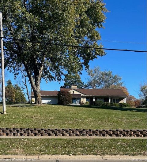 4975 Inkster Road Bloomfield Hills City MI 48302