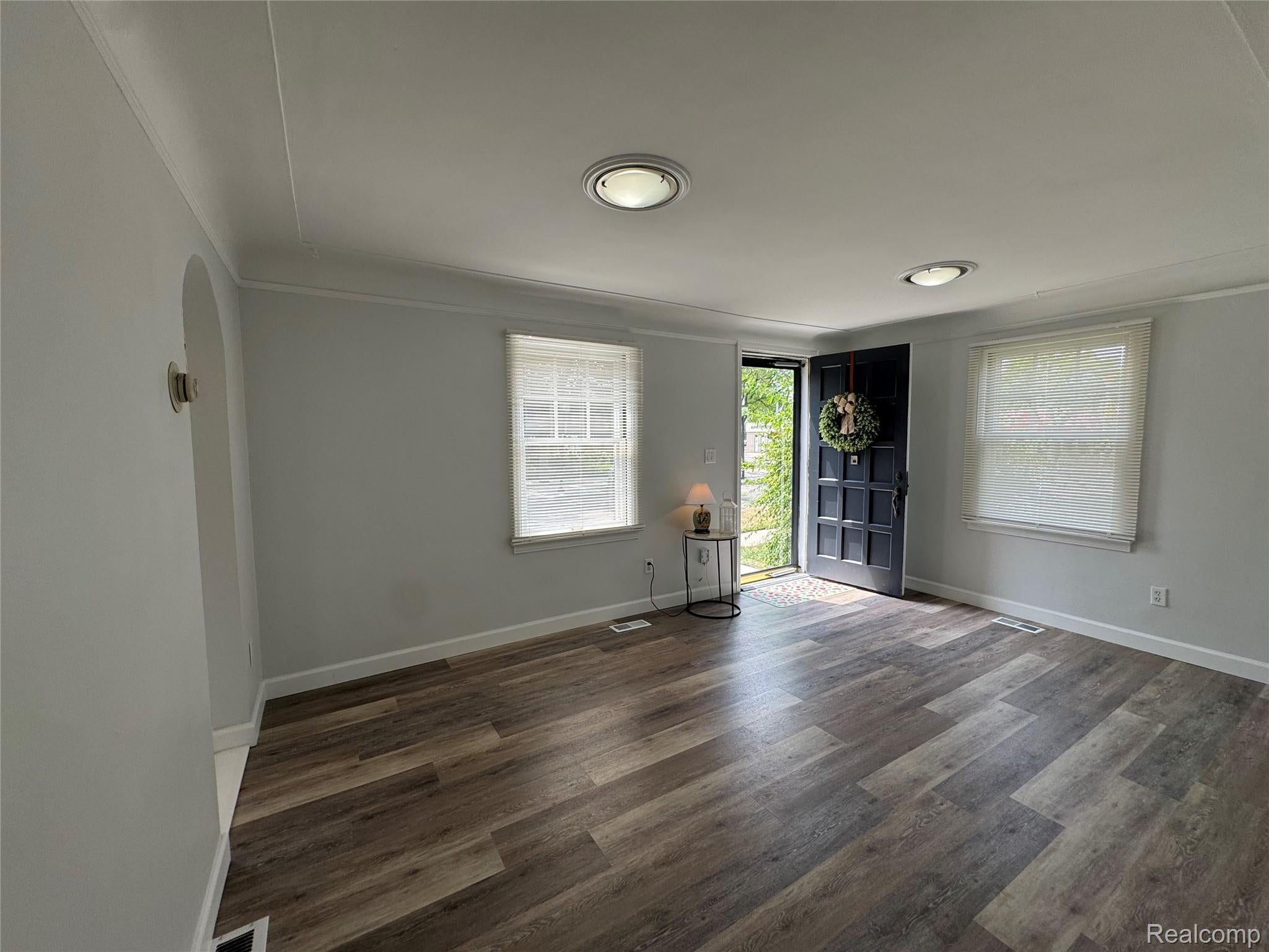 2452 Earlmont