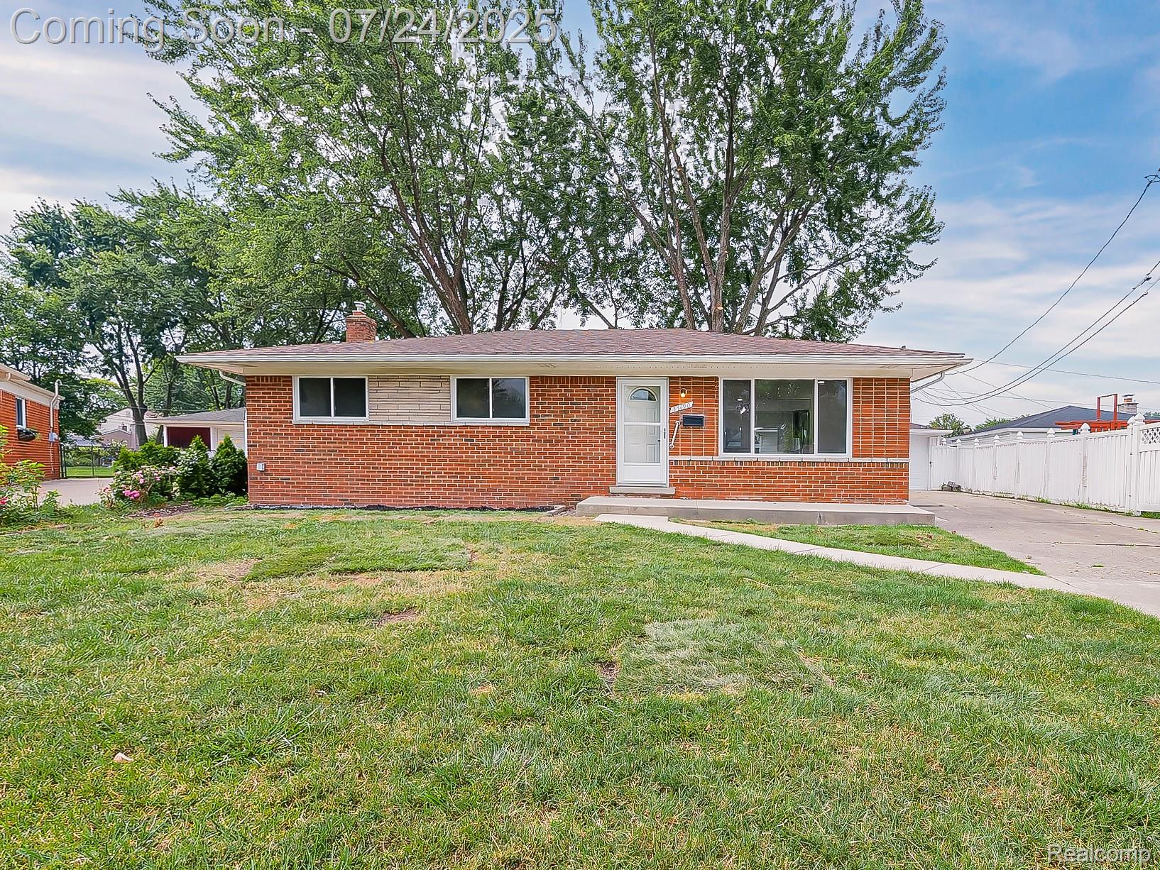 33190 Priehs Court