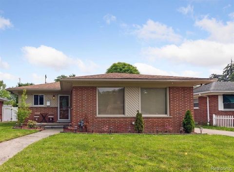 14266 Dixie Redford Charter Township MI 48239