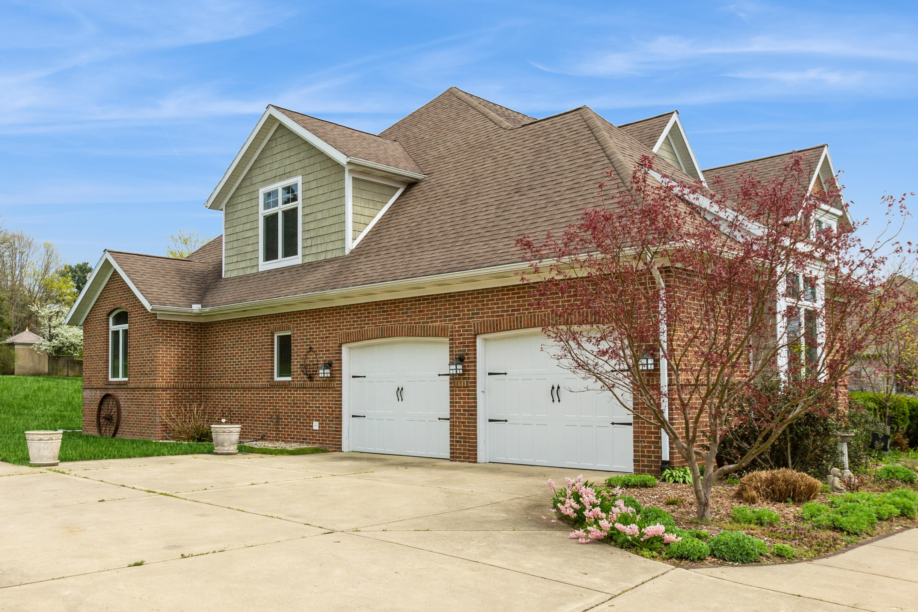 2235 Winters Way