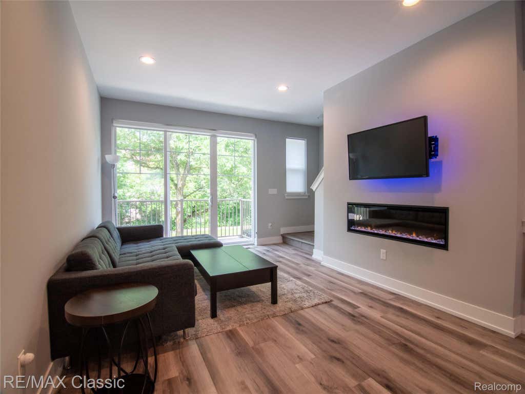 Photo of 5163 Avery Street, Detroit City, MI 48208 (MLS # 20261042026)