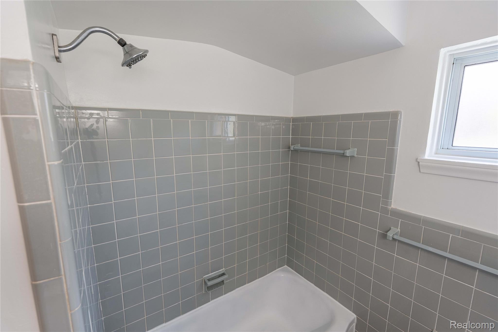 Westland City, Michigan 48185, United States, 3 Bedrooms Bedrooms, ,2 BathroomsBathrooms,Residential,Active,156938