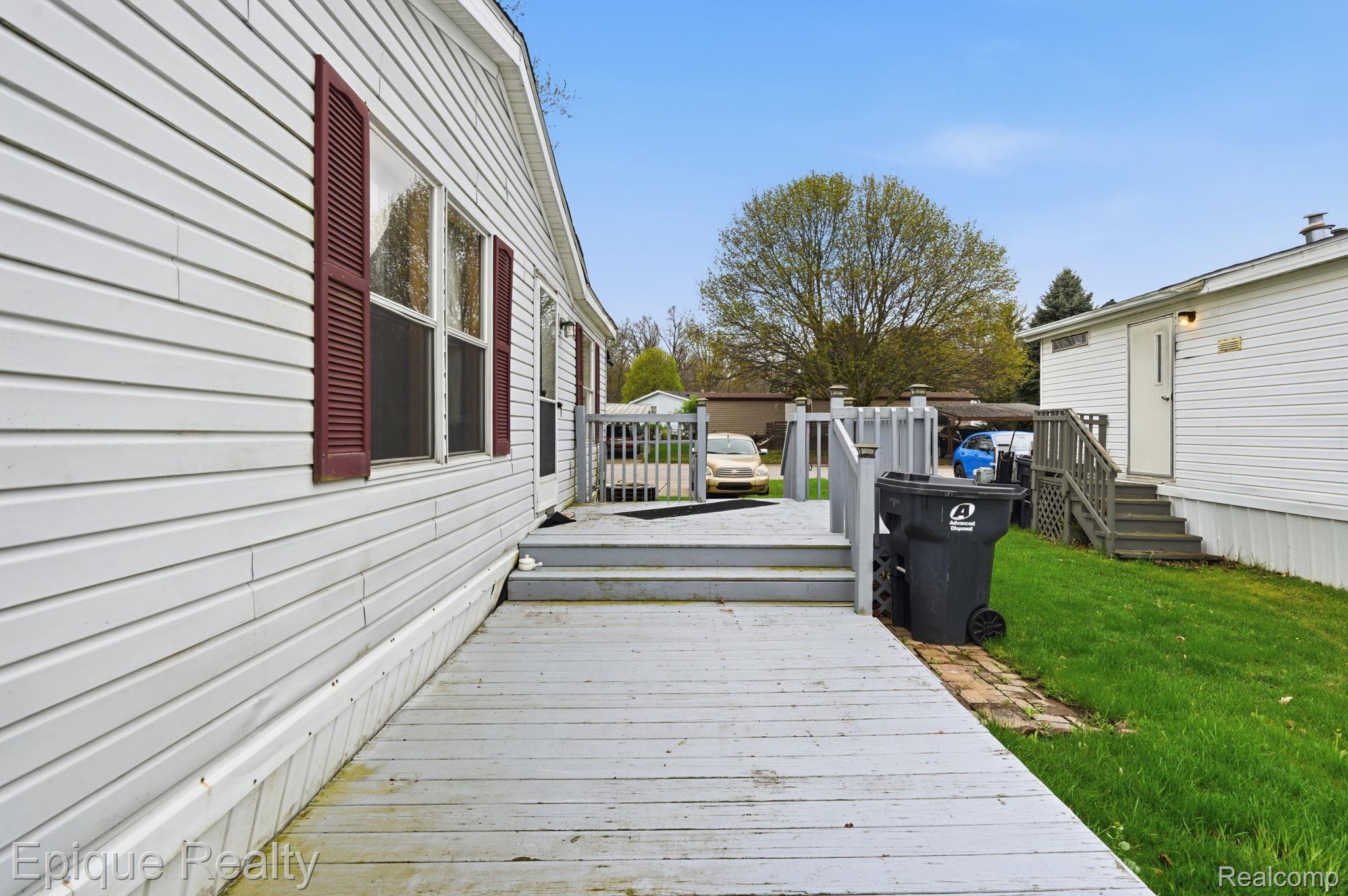 135 Hunters Rill Drive