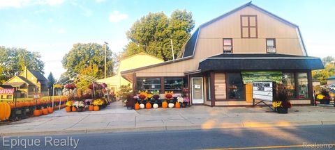 2404 Minnie Street Port Huron City MI 48060