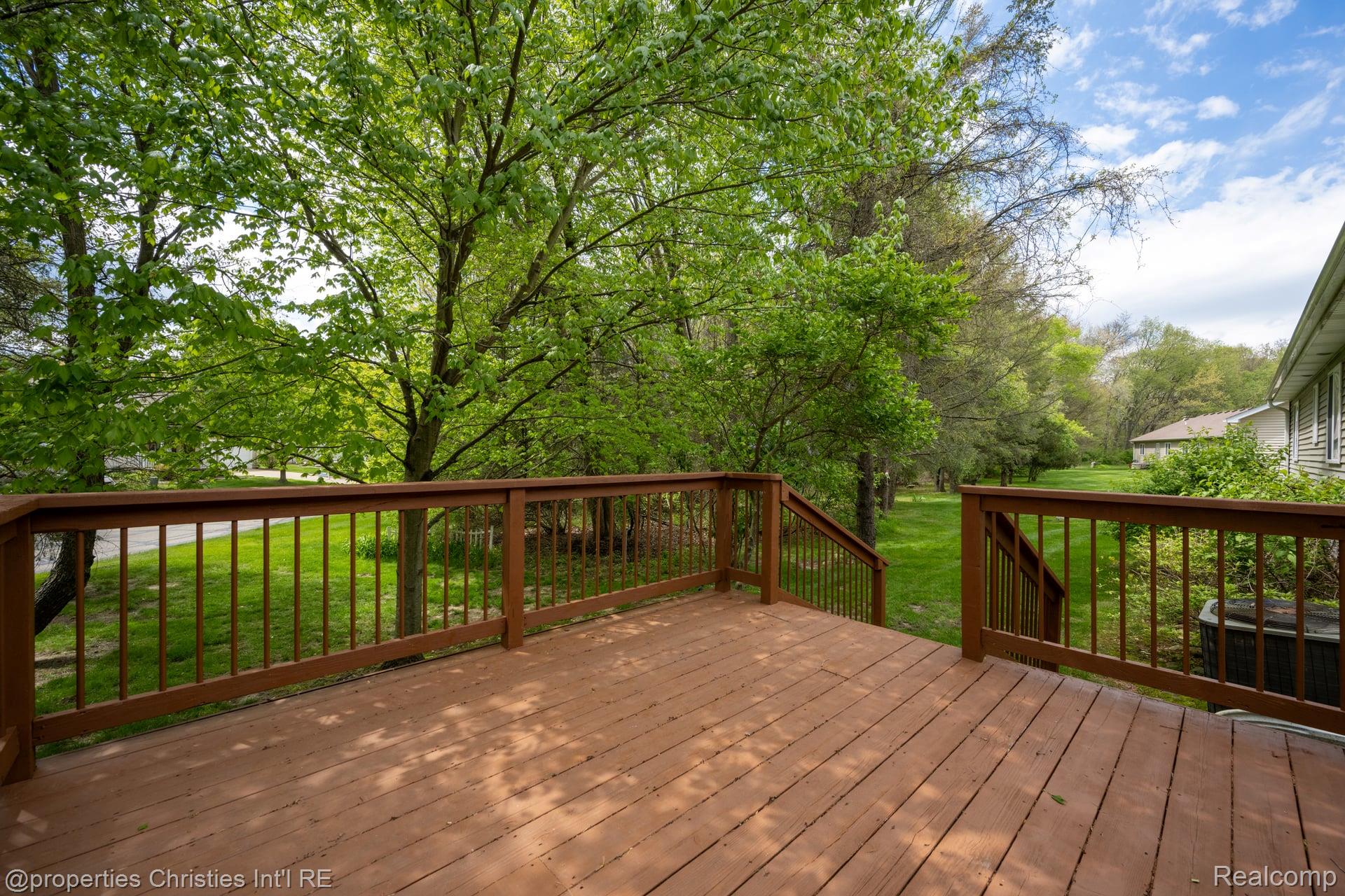 8896 Redstone Drive
