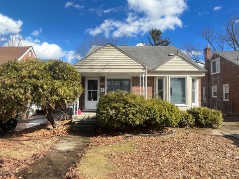A home in RedfordCharterTownship_Wayne