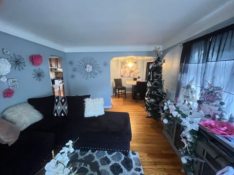 A home in RedfordCharterTownship_Wayne