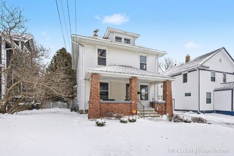 Photo of 110 Lowell Avenue NE, Grand Rapids City, MI 49503 (MLS # 65026008948)