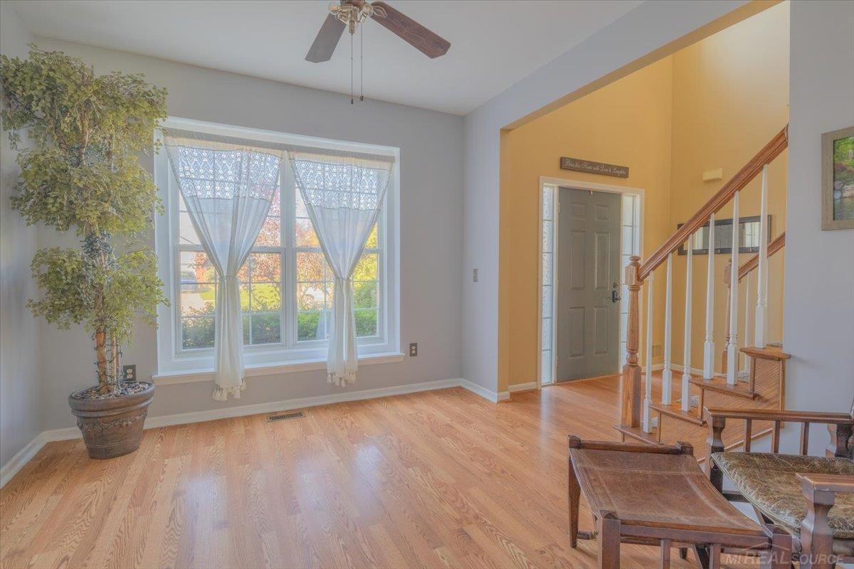 36556 Orchard Lake Drive