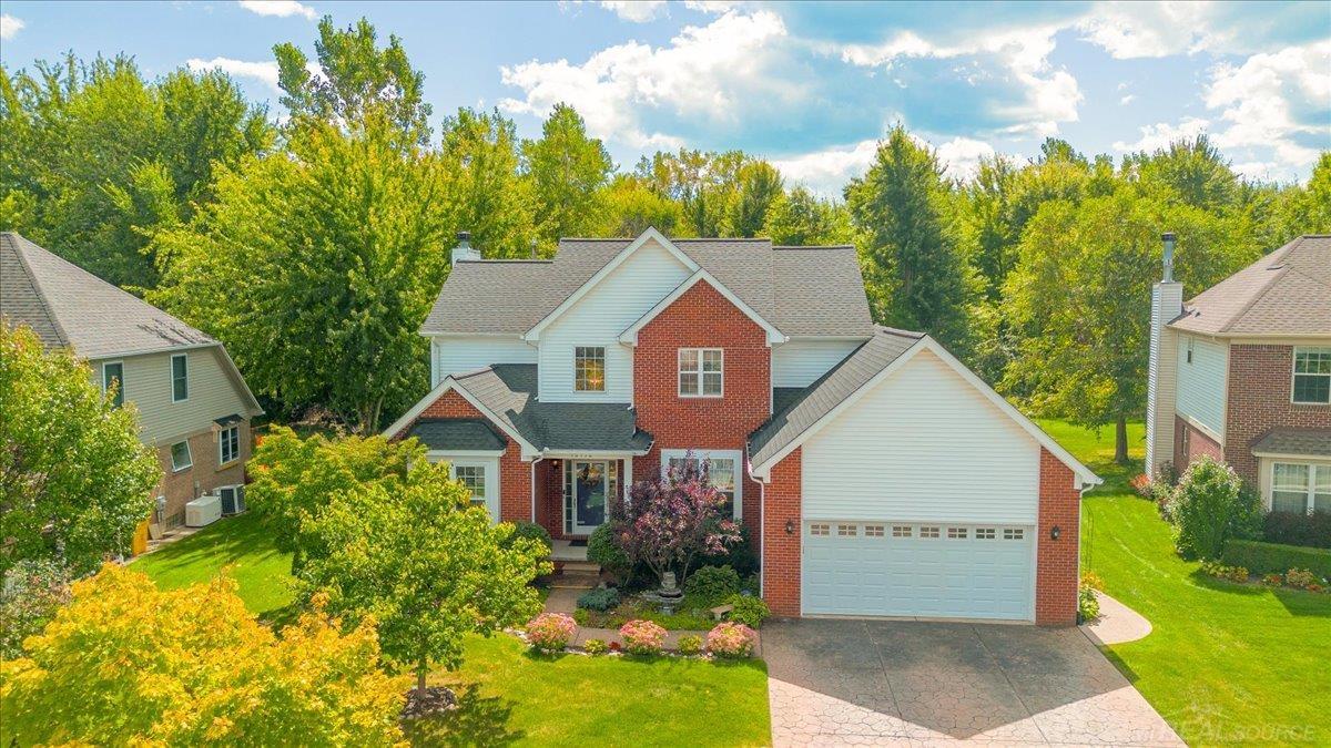 36556 Orchard Lake Drive