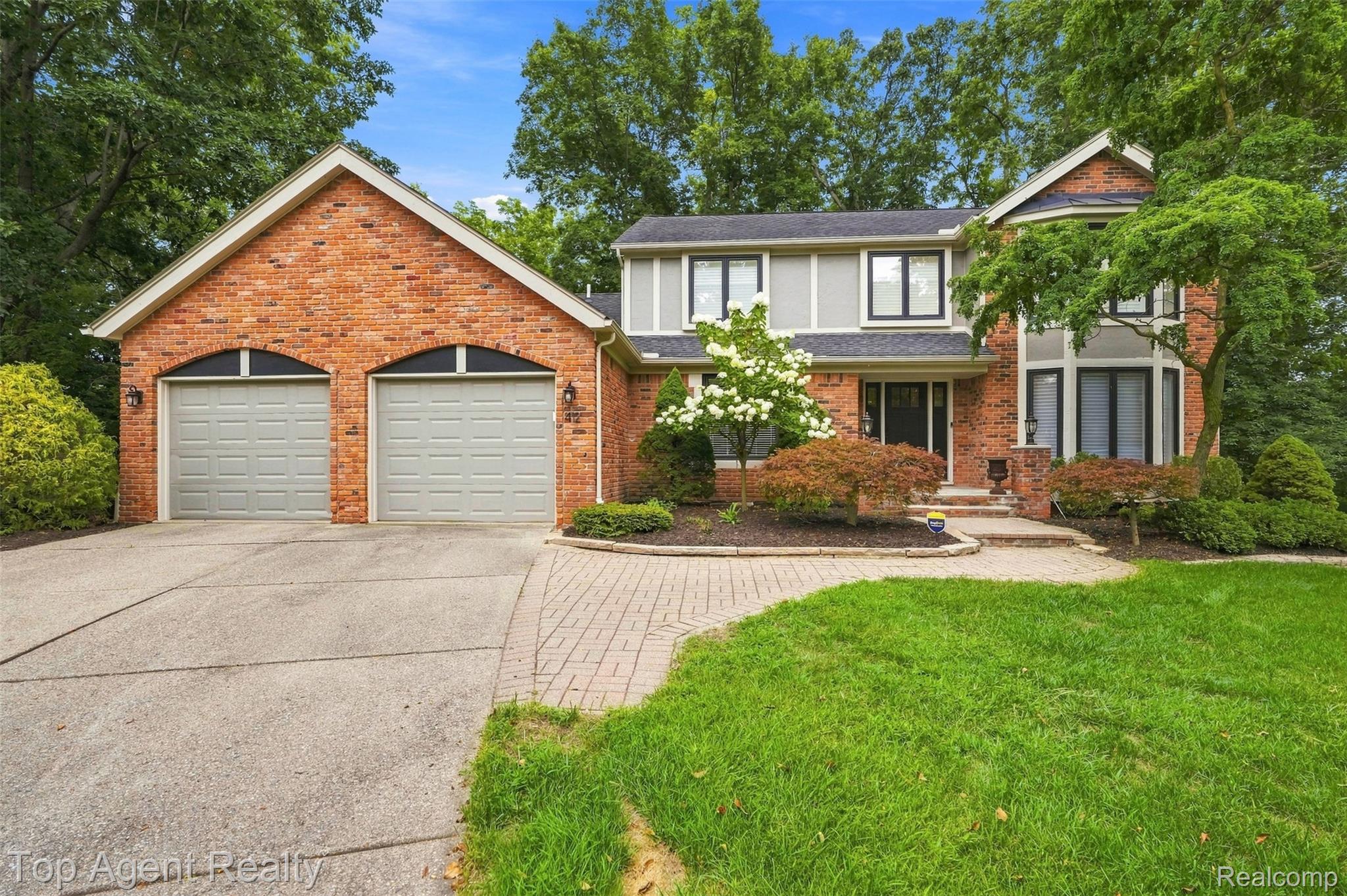 412 Streamview Court