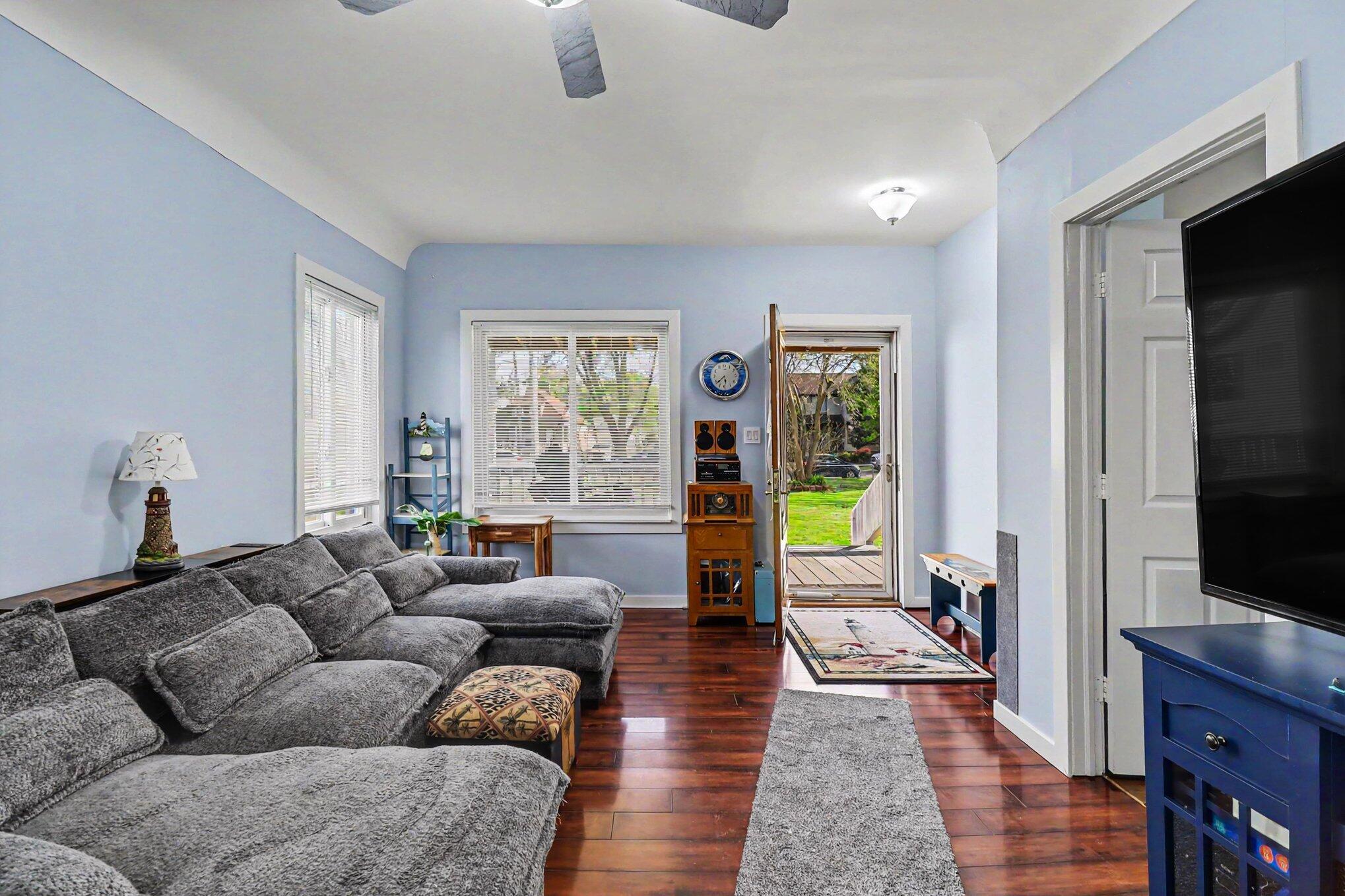 826 Orange Street