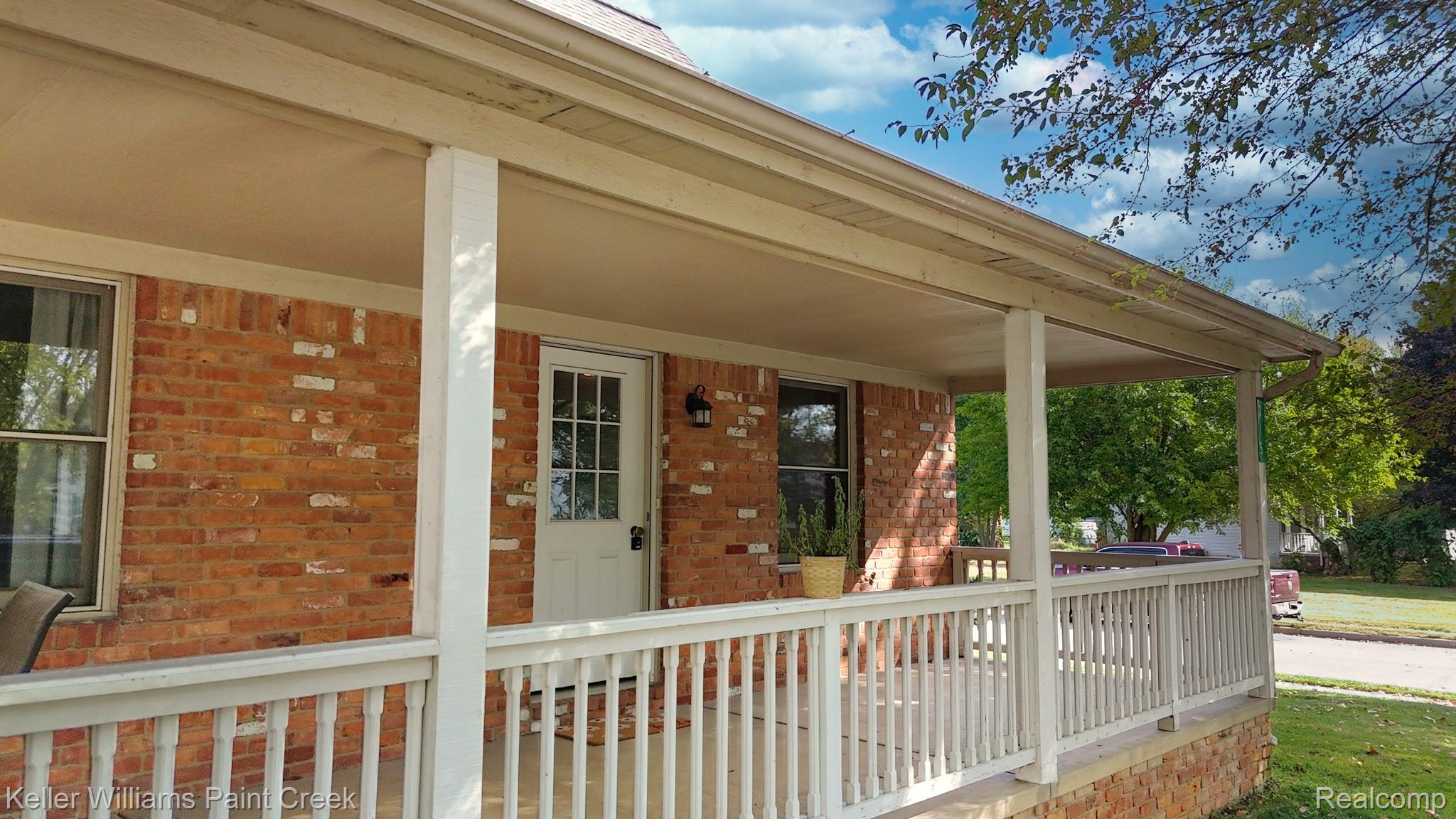 315 E Saint Clair Street