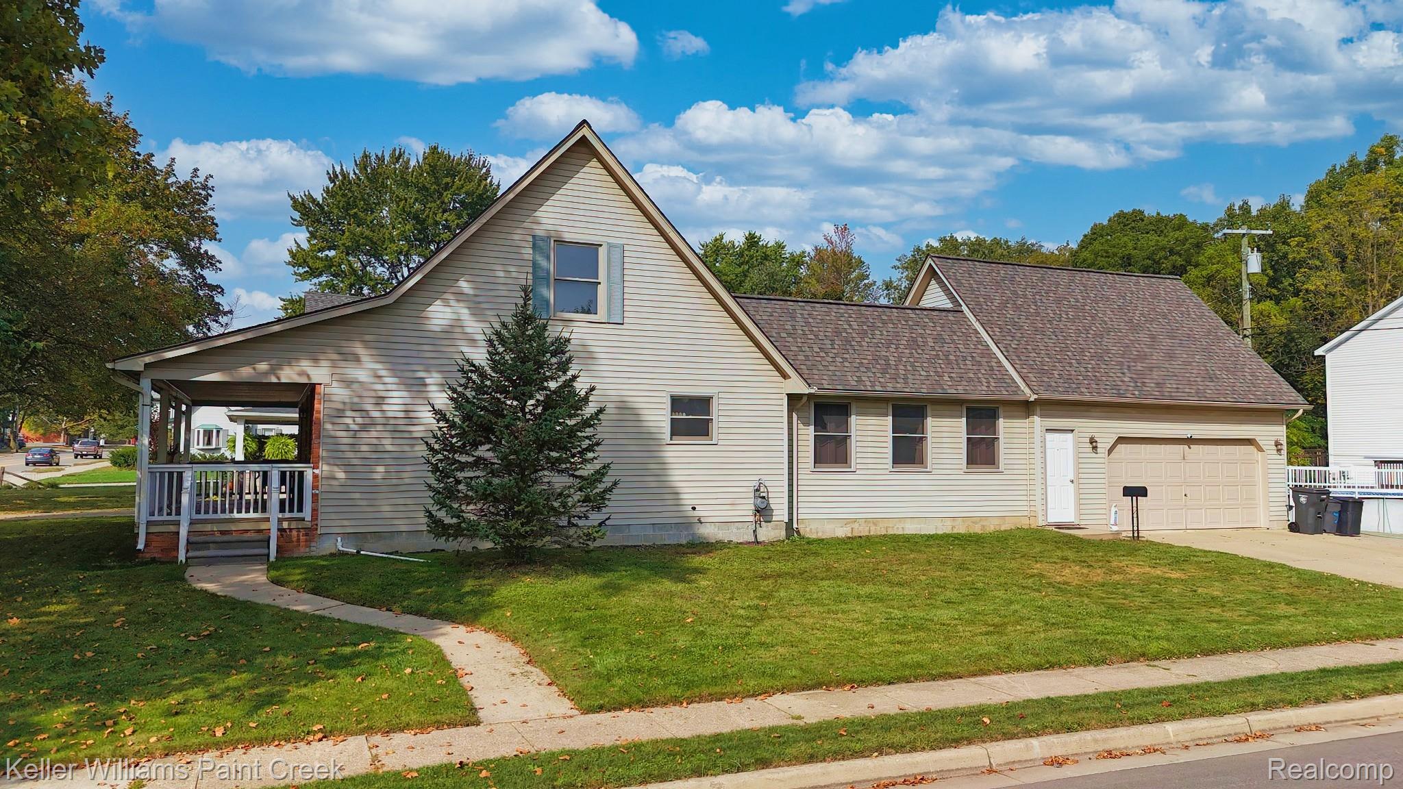 315 E Saint Clair Street