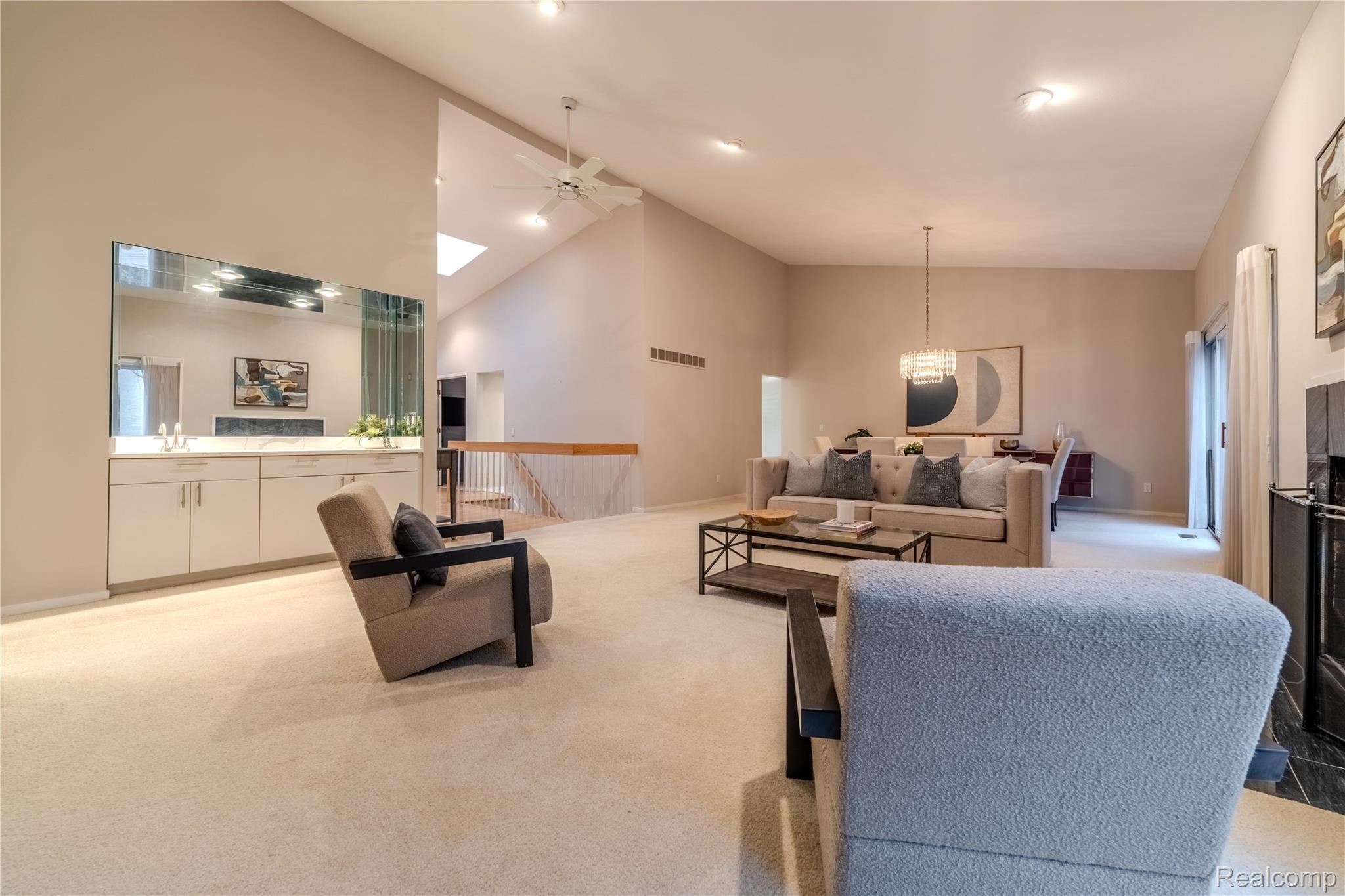 36713 Tanglewood Lane