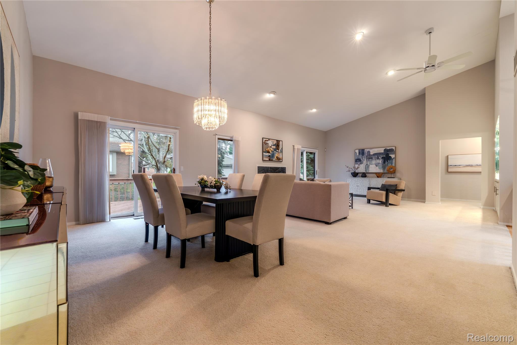 36713 Tanglewood Lane