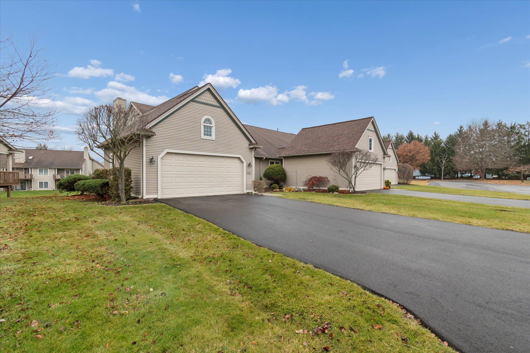 201 Pierce Lake Drive