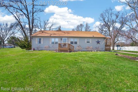 343 Bates Lane Frenchtown Township MI 48162