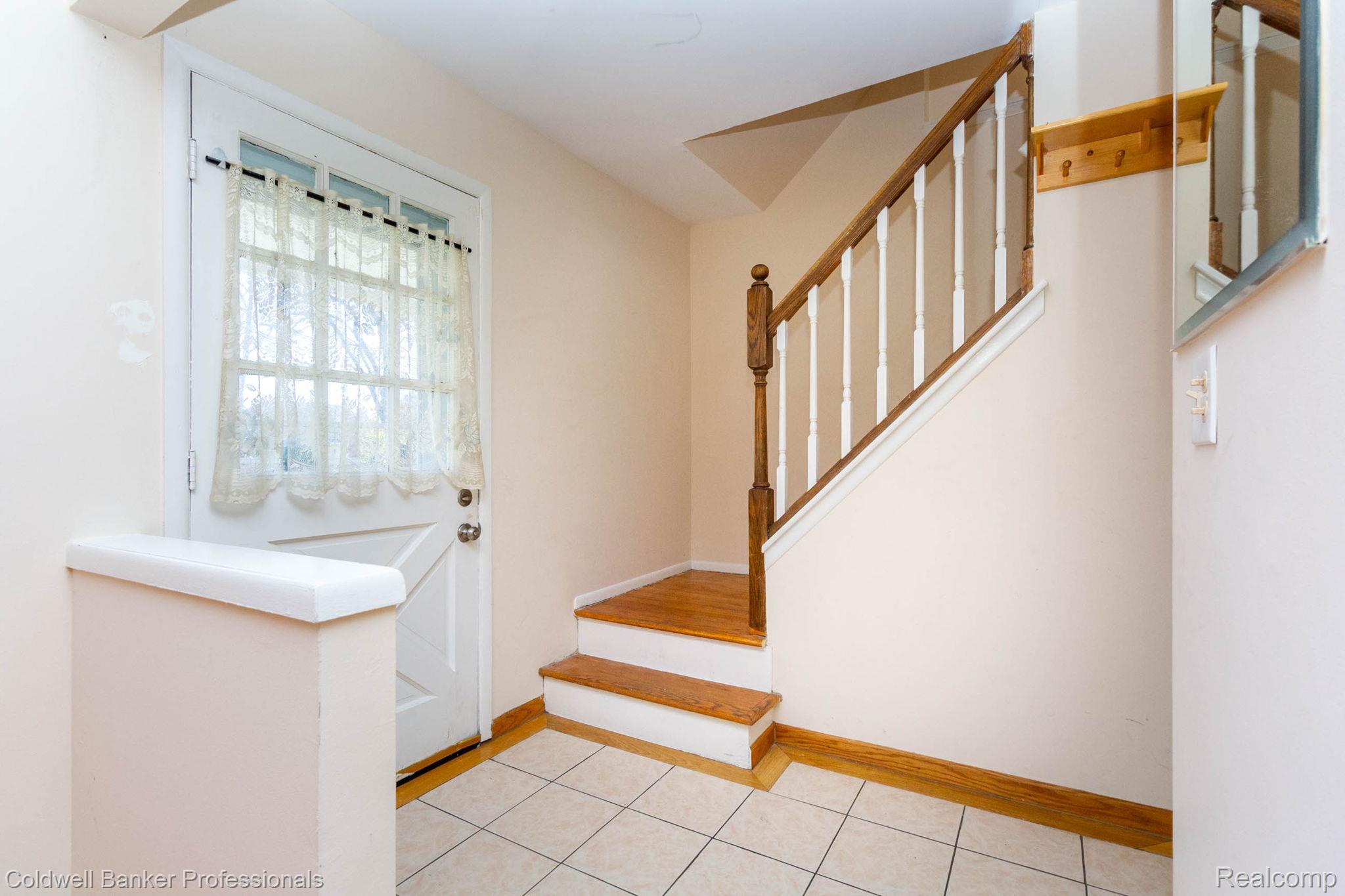 30201 Canterbury Drive