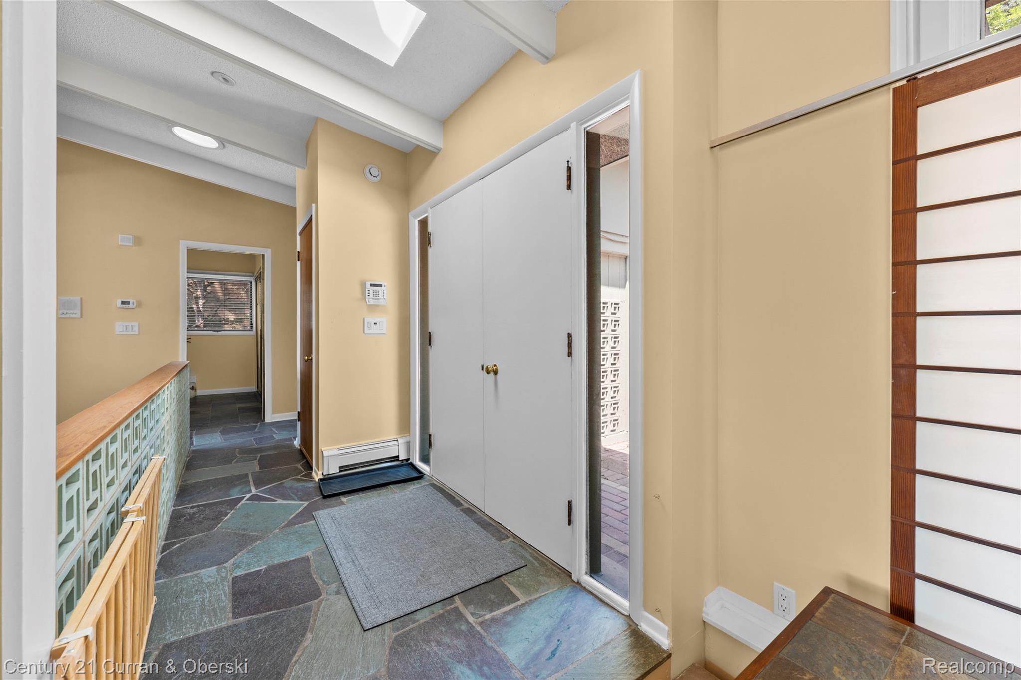1439 Shankin Drive