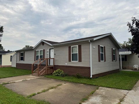 Photo of 421 Cheyenne River Drive, Adrian City, MI 49221 (MLS # 81026052464)