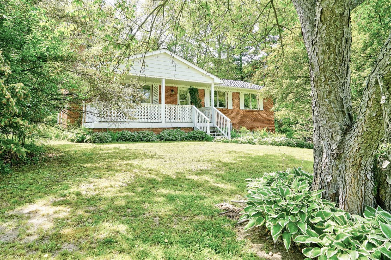 8235 N Territorial Road