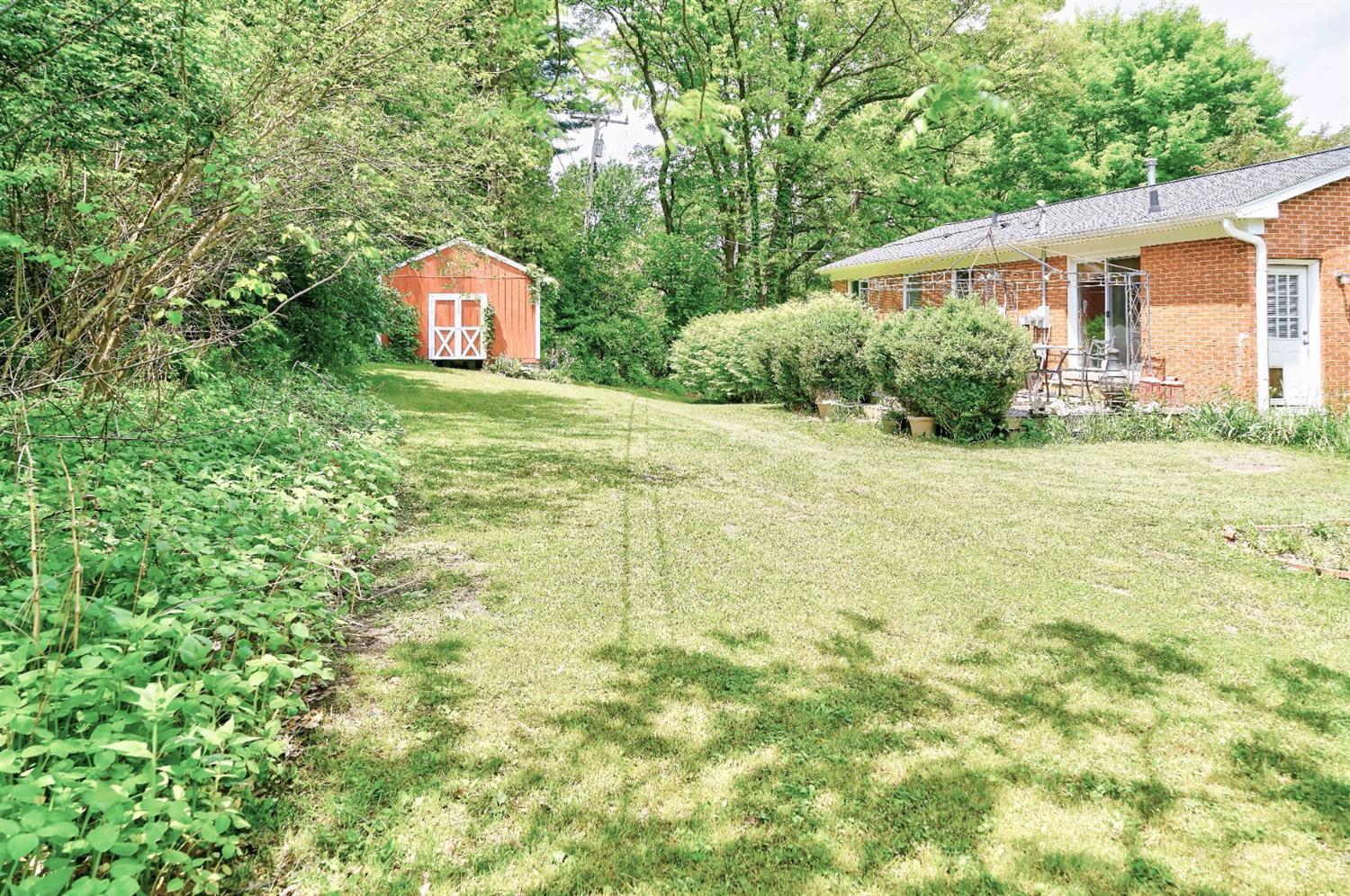 8235 N Territorial Road