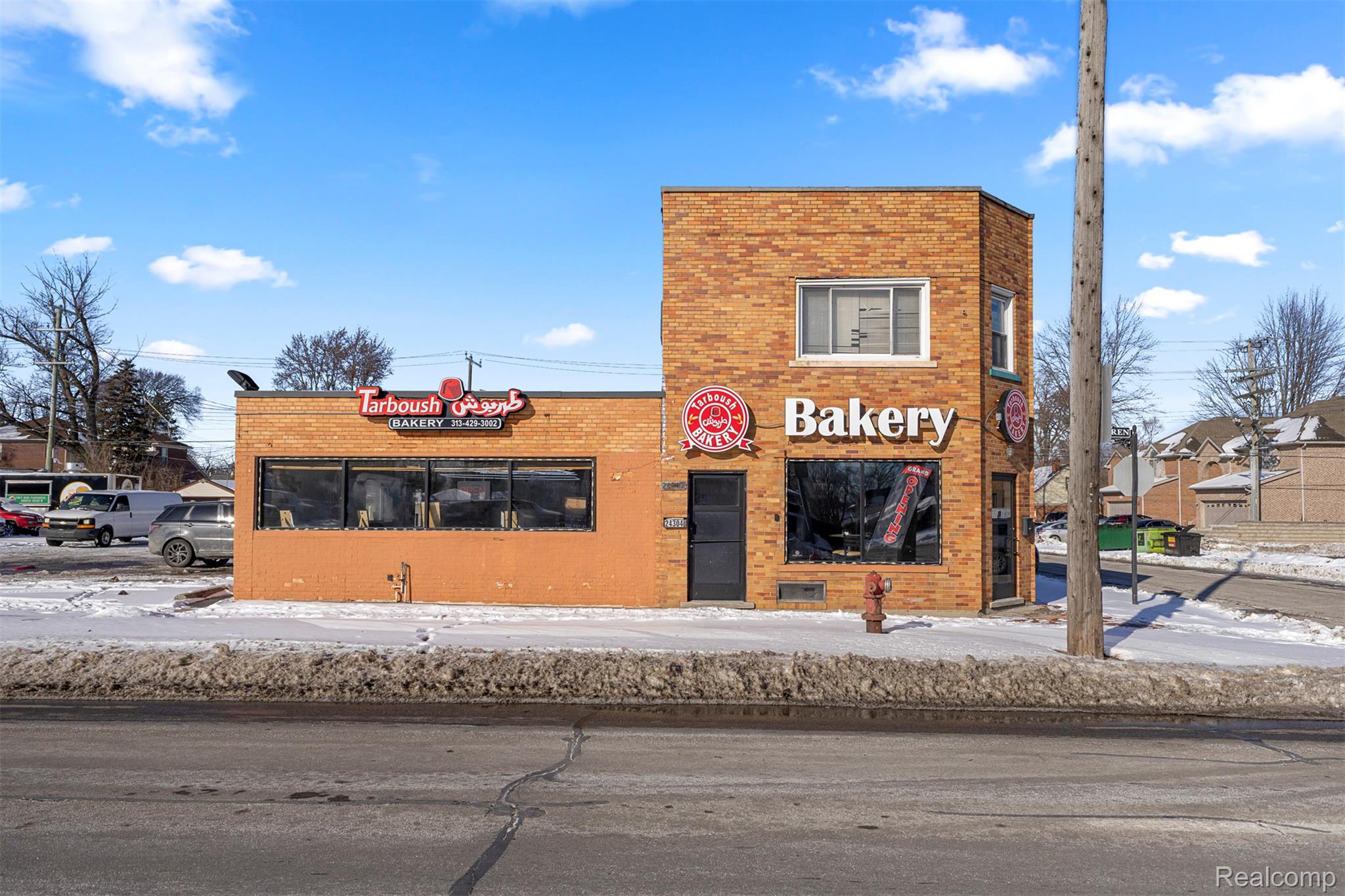 24302 W Warren Street