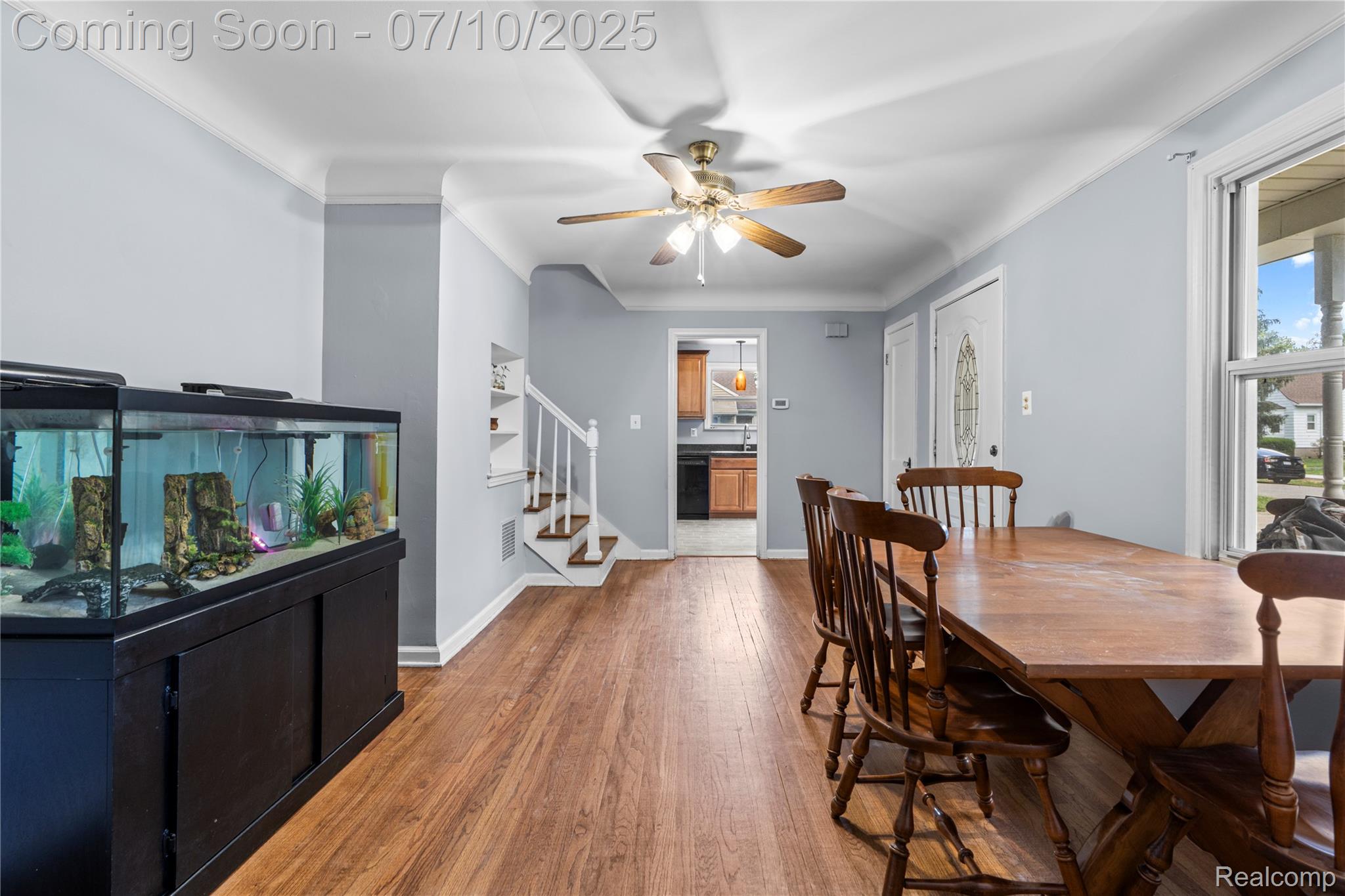 31764 Rosslyn Ave