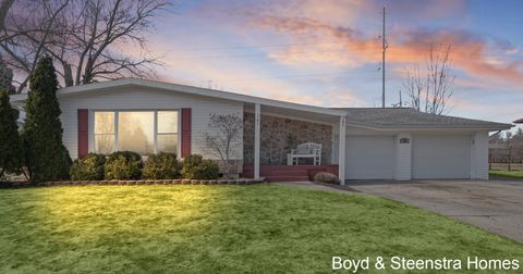 609 Westway Drive NW Walker City MI 49534