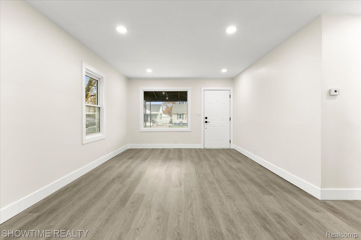 26400 Blumfield Street