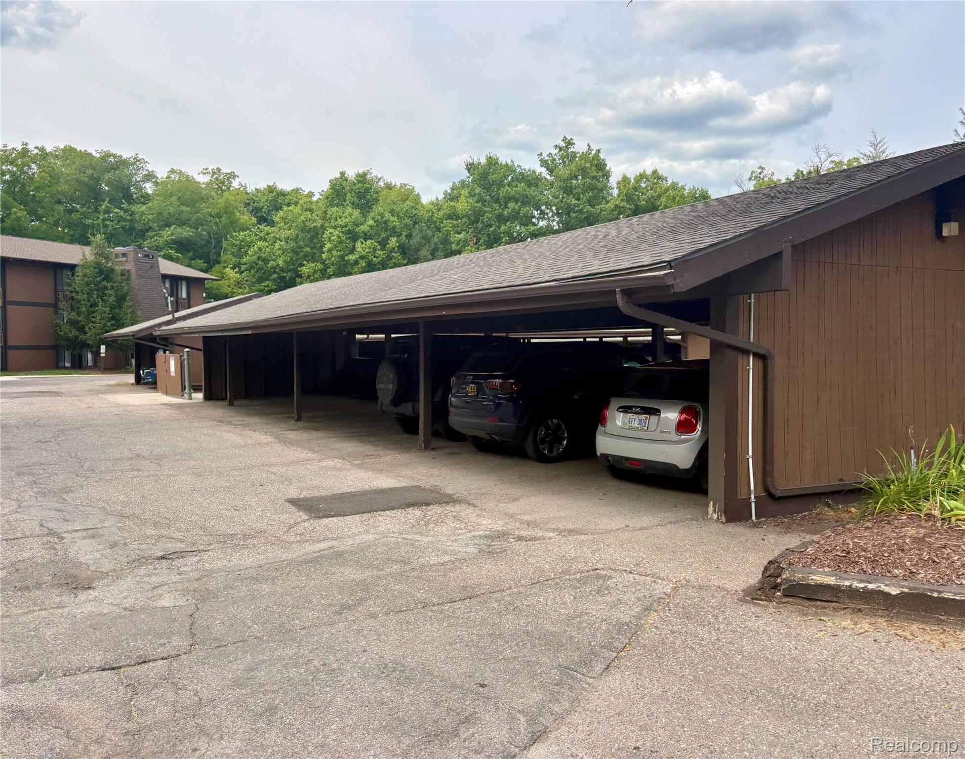 1736 Grove Road 102