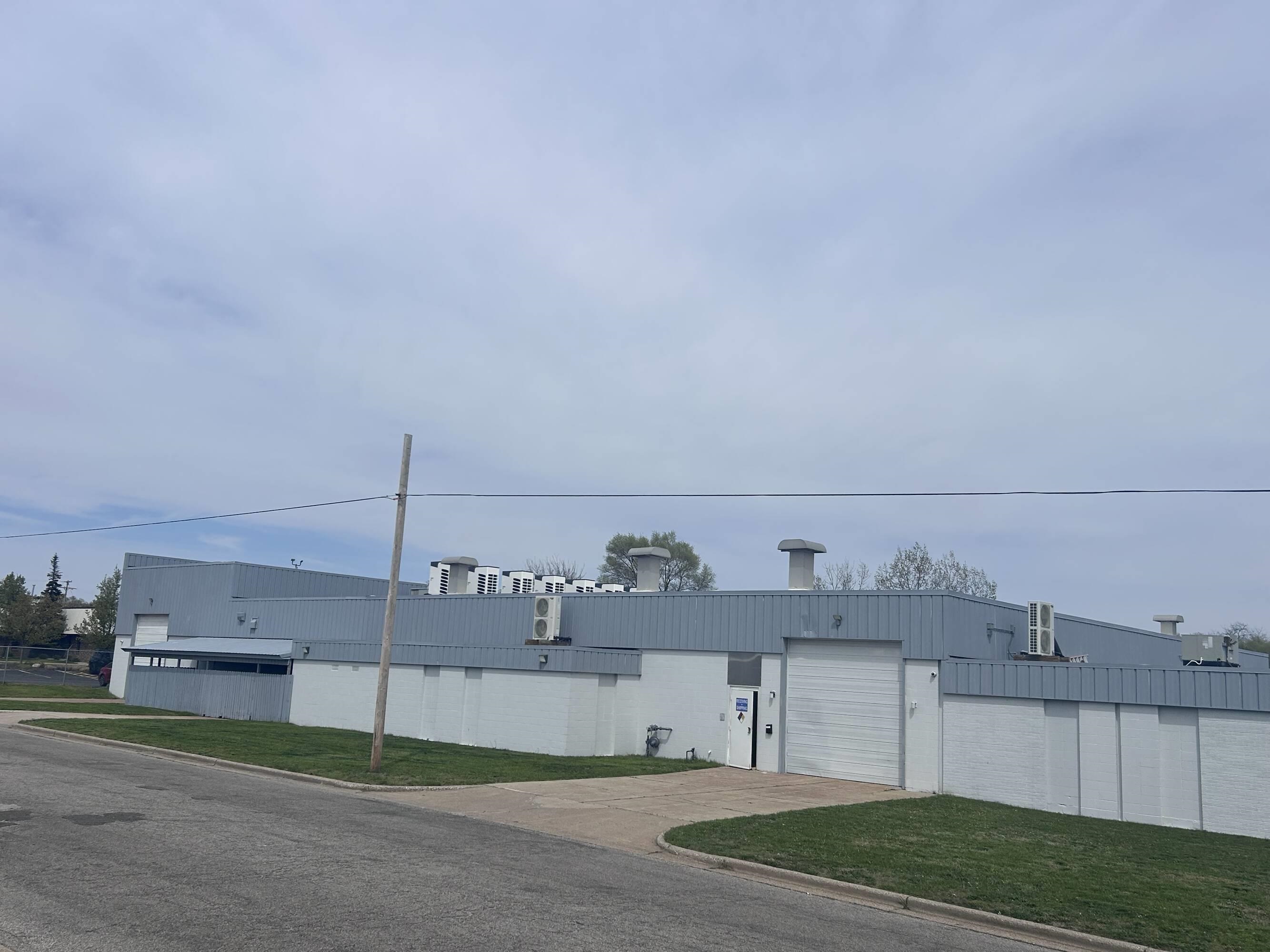 560 E Broadway